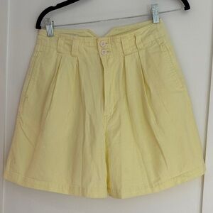 Palmetto Vintage Citron Yellow High-Waist Pleated Women’s Shorts